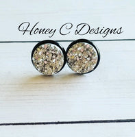 Silver on black 12mm